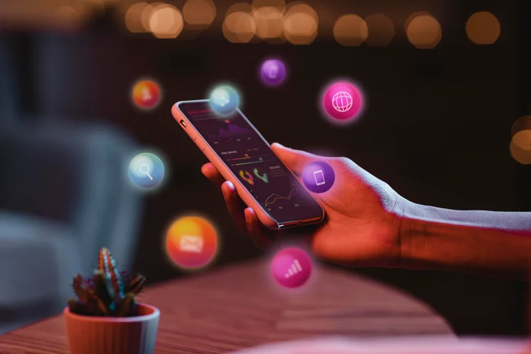 Marketing digital é mais do que Instagram; entenda 1 social media marketing concept marketing with applications